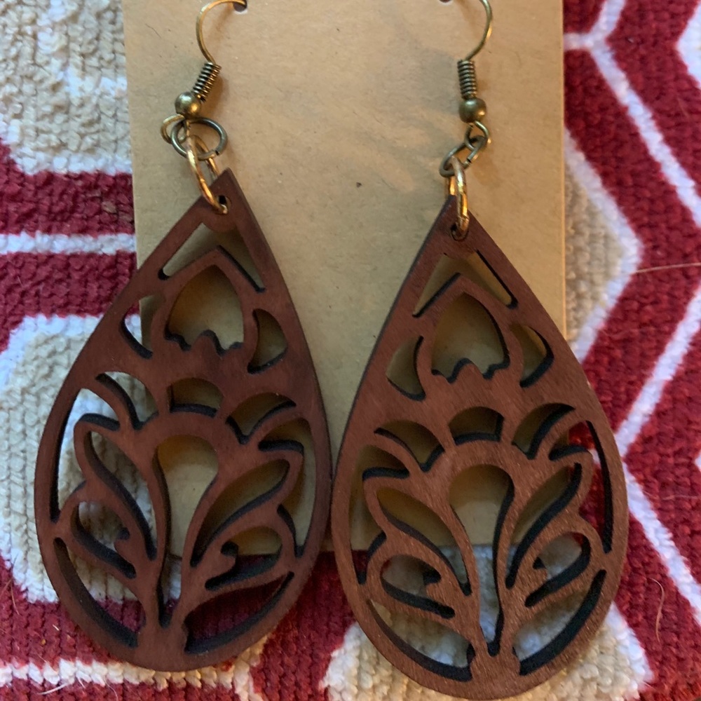 Woodcarved earrings